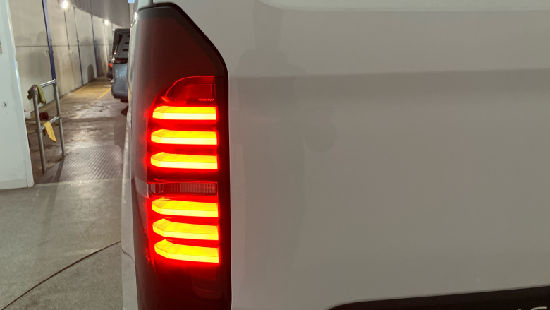 Volkswagen Transporter T28 Swb Diesel 2.0 TDI 110 Commerce Pro Van